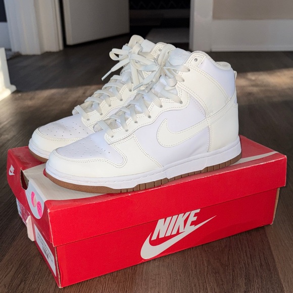 Nike Dunks - SAIL GUM - Picture 2 of 5